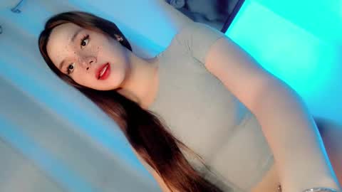 EZZIE online show from January 25, 5:40 pm