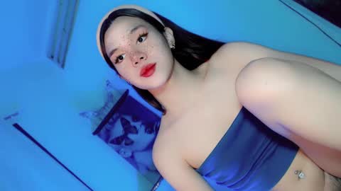 EZZIE online show from February 17, 6:48 pm