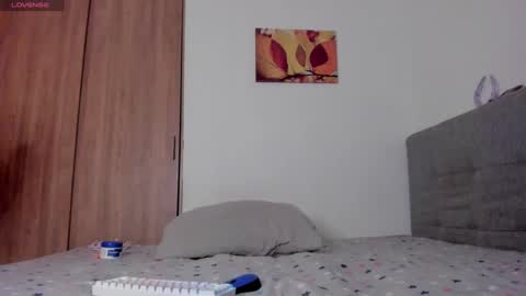 Snapshot of its_me_miley chatting on September 13, 1:33 pm Miley hurtado online show from September 13, 1:33 pm