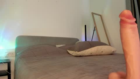 Snapshot of itsbellax chatting on June 29, 1:55 pm Isabella online show from June 29, 1:55 pm