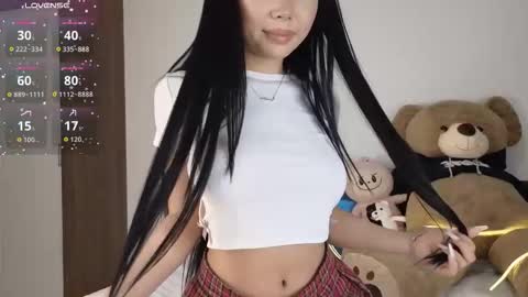 Queen Liya online show from September 16, 7:37 pm