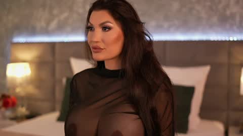 Snapshot of itsjessiebabe chatting on June 5, 5:58 am Jessie online show from June 5, 5:58 am