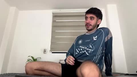 itsmartin_ online show from February 9, 12:20 pm