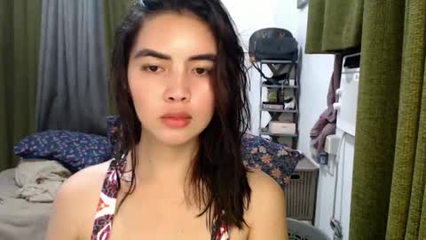 Snapshot of itsme_jo chatting on March 13, 4:02 pm itsme_jo online show from March 13, 4:02 pm