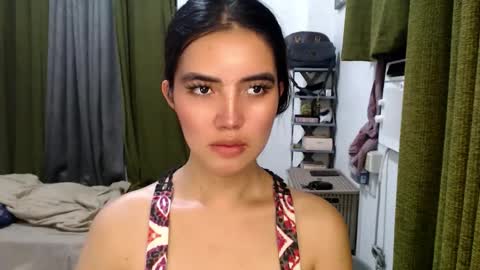 Snapshot of itsme_jo chatting on March 14, 1:16 pm itsme_jo online show from March 14, 1:16 pm