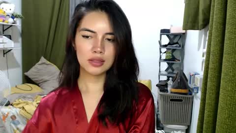 Snapshot of itsme_jo chatting on May 24, 12:21 pm itsme_jo online show from May 24, 12:21 pm