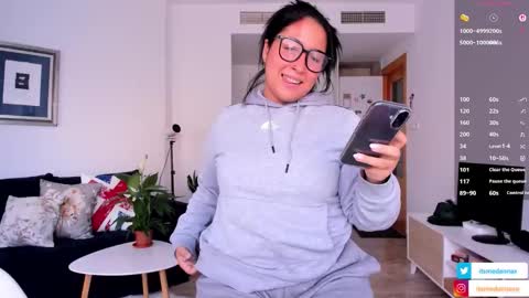 Itsmedannax   online show from November 14, 10:47 am