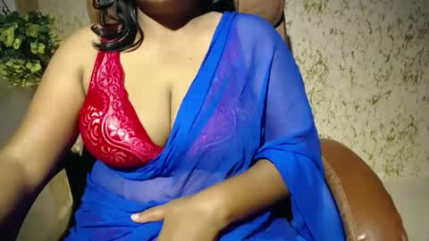 Snapshot of itsmiradesire chatting on April 10, 3:01 am Mira online show from April 10, 3:01 am
