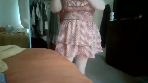itsthicccarli online show from July 18, 11:08 pm