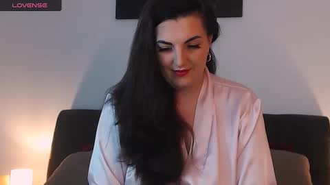 Melissa Khaan online show from December 29, 11:29 am