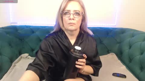 ivanacharm online show from February 16, 10:43 am