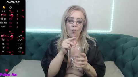 ivanacharm online show from February 25, 4:24 am