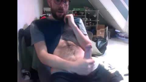 Snapshot of ivanchelon chatting on January 2, 6:23 pm Vanchi online show from January 2, 6:23 pm