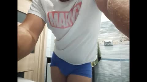 Snapshot of ivanes888 chatting on September 10, 6:52 pm Mickey online show from September 10, 6:52 pm