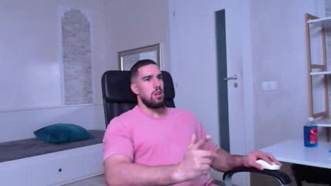 IvanHydee online show from September 13, 4:34 am