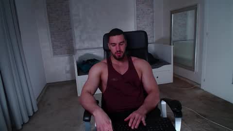 Snapshot of ivanhydee chatting on February 28, 5:41 am IvanHydee online show from February 28, 5:41 am