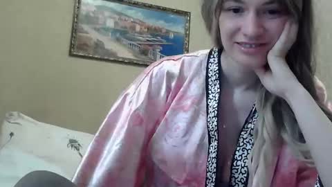 Snapshot of ivetta911 chatting on May 13, 9:50 am ivetta911 online show from May 13, 9:50 am