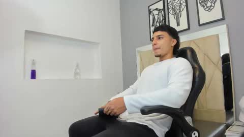 Snapshot of ivo_beischel chatting on October 16, 5:08 am Ivo Beischel online show from October 16, 5:08 am