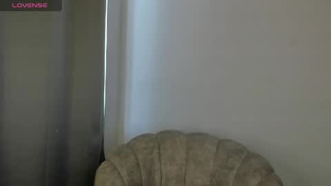 Snapshot of ivone_ashar chatting on May 27, 8:06 pm ivone_ashar online show from May 27, 8:06 pm