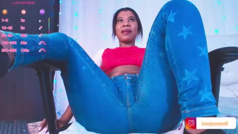  Ivon  Miss Jones  online show from October 28, 4:05 am