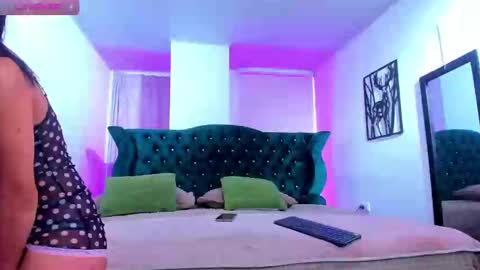 Ivonny online show from November 4, 12:26 pm