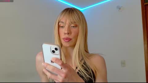 Ivonny online show from December 22, 9:34 pm