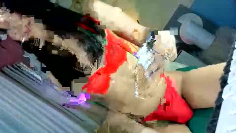 Snapshot of ivory_henderson chatting on June 10, 11:46 pm its my birthdayy online show from June 10, 11:46 pm