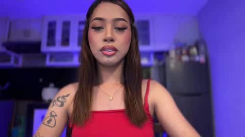 kirstenelsie online show from November 4, 4:00 am