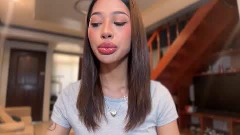 kirstenelsie online show from February 5, 1:54 am