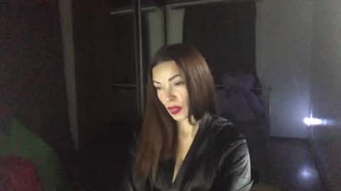 Snapshot of ivorymuse chatting on February 20, 9:26 pm Lana online show from February 20, 9:26 pm