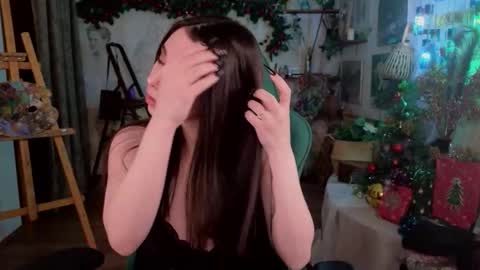 Snapshot of ivorywood_ chatting on January 17, 5:16 pm ivorywood_ online show from January 17, 5:16 pm