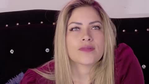 Snapshot of ivy__taylorr chatting on September 13, 1:38 am Diana Rojas online show from September 13, 1:38 am