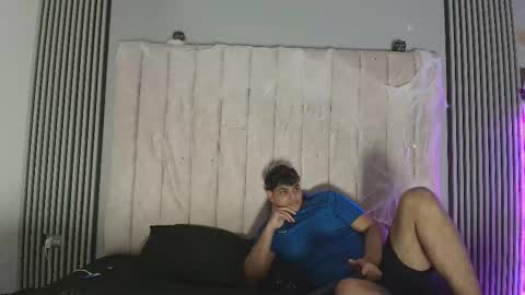 Snapshot of ivy_and_joseph chatting on October 12, 9:58 pm ivy_and_joseph online show from October 12, 9:58 pm