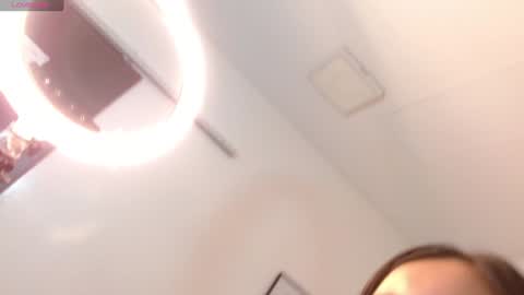 Snapshot of ivy_gail chatting on January 8, 4:02 am  IVY online show from January 8, 4:02 am