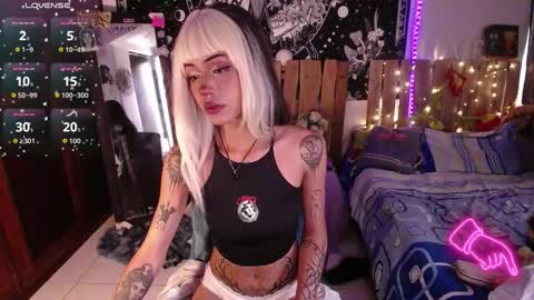 Ivy bank   online show from November 19, 7:58 pm