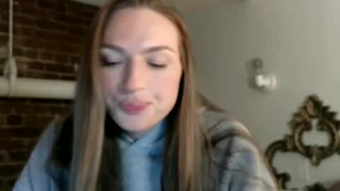 ivygrave online show from December 20, 4:52 am