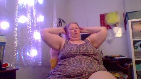 Snapshot of ivyjane3522 chatting on June 29, 2:40 am ivyjane3522 online show from June 29, 2:40 am