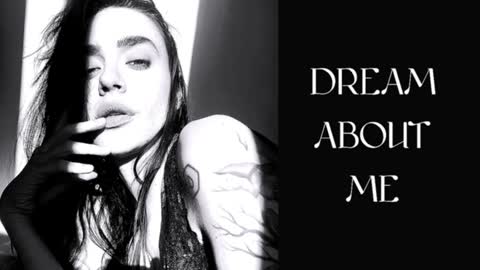 Snapshot of ivyjonson chatting on December 22, 8:03 pm Miss Ivy online show from December 22, 8:03 pm