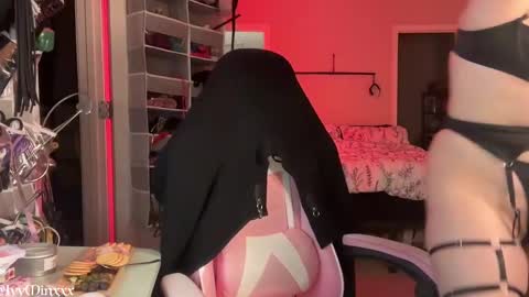 Ivy Minxxx online show from January 1, 4:29 am