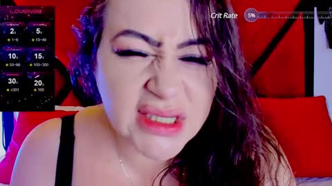 Snapshot of ivymmiller chatting on January 8, 3:29 am Ivy Miller online show from January 8, 3:29 am