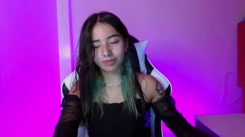 Ivy  online show from February 6, 11:41 pm