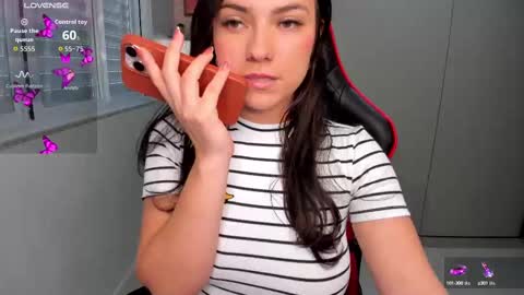 Ivvy online show from September 18, 1:57 pm