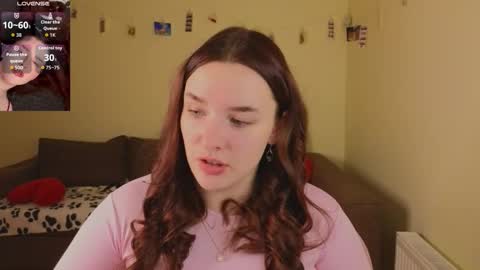 Daisy online show from March 12, 1:23 am