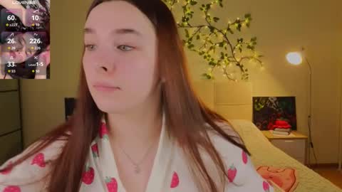 Daisy online show from March 22, 4:43 pm