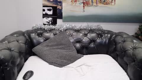 Maxim online show from December 13, 3:38 am