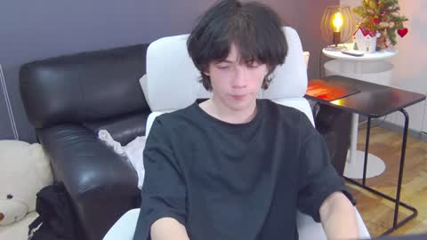 Maxim online show from December 18, 9:29 pm