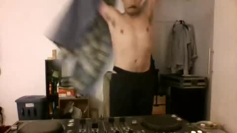 Casandro online show from October 28, 1:53 am