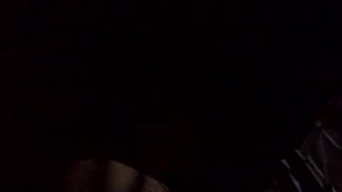 Snapshot of izealvaro chatting on October 2, 6:20 am izealvaro online show from October 2, 6:20 am