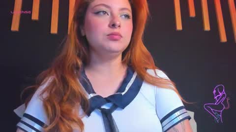 hot izys online show from September 11, 6:35 am