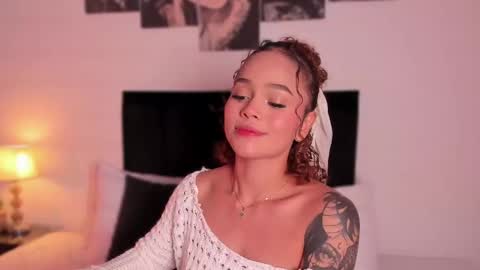 Izzy vega  online show from December 25, 3:50 am